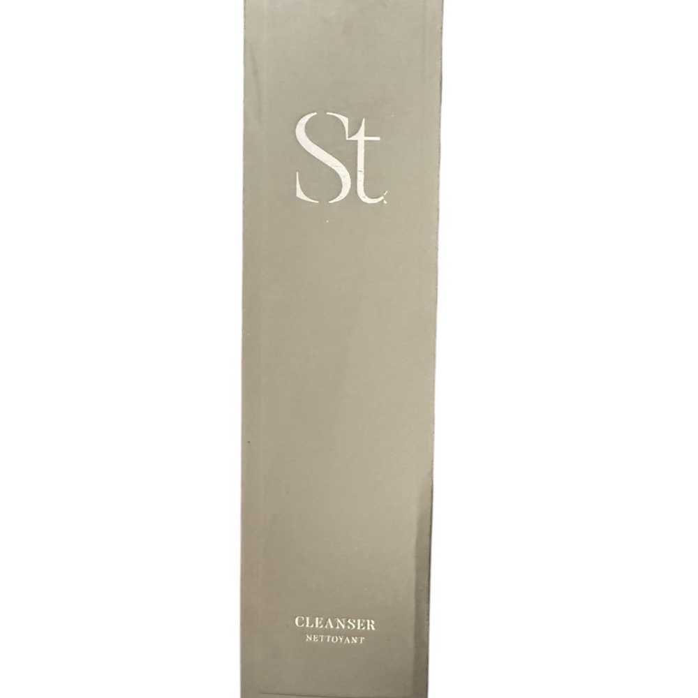 Seint Cleanser - Skincare Solution NIB